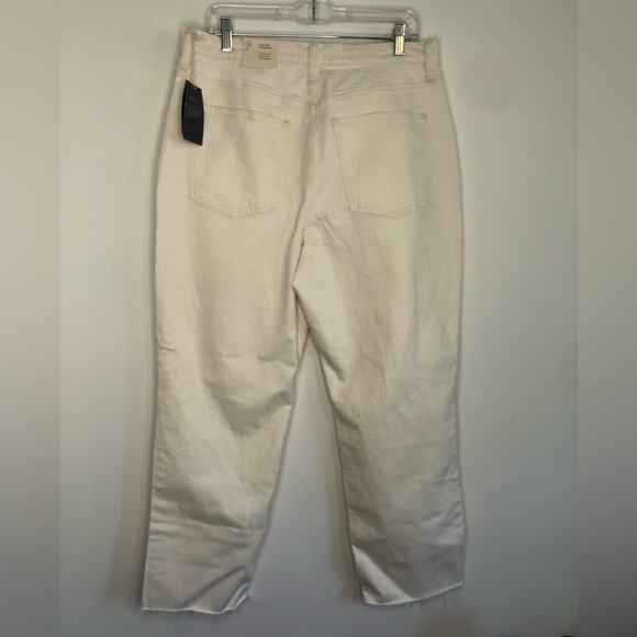 Universal Thread Off White Vintage Straight Size 14 Jeans Raw Hem NEW - Picture 2 of 7